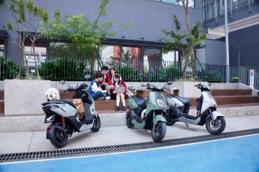 HEAD TÂN LONG VÂN | ICON e – XU HƯỚNG DI CHUYỂN CỦA GEN Z THÁNG 09.202